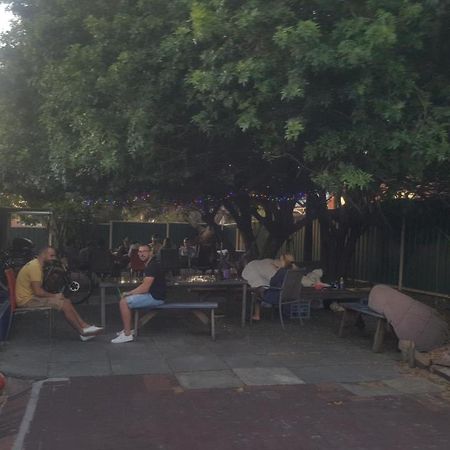Planet Inn Backpackers Perth Exterior foto