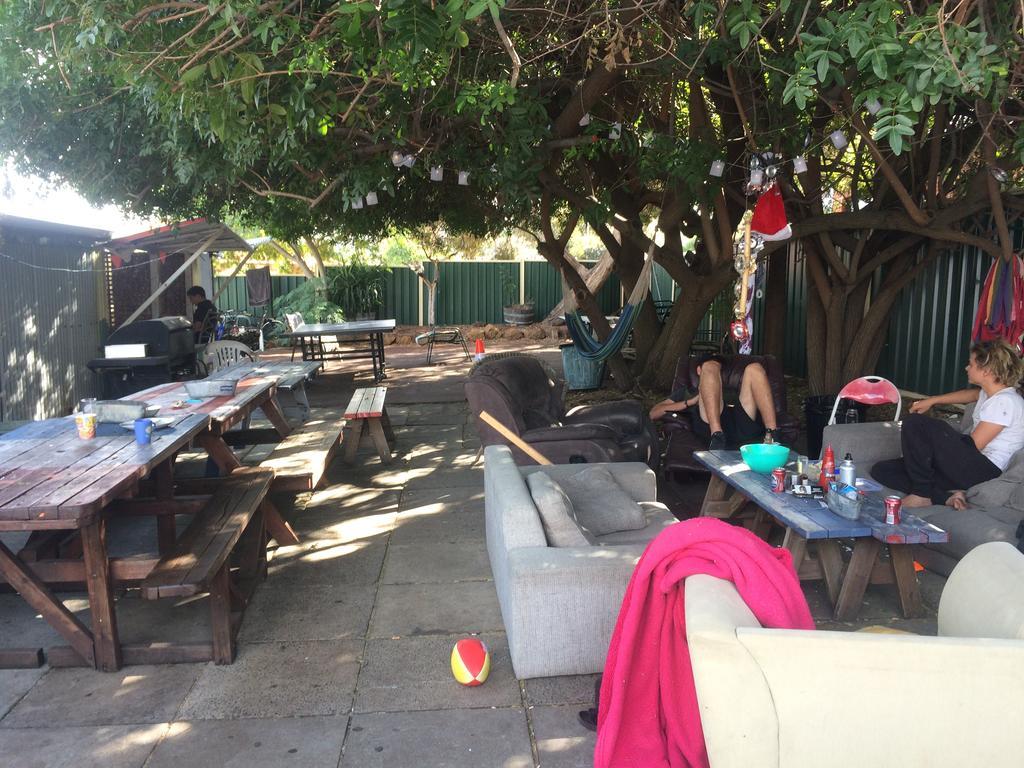 Planet Inn Backpackers Perth Exterior foto